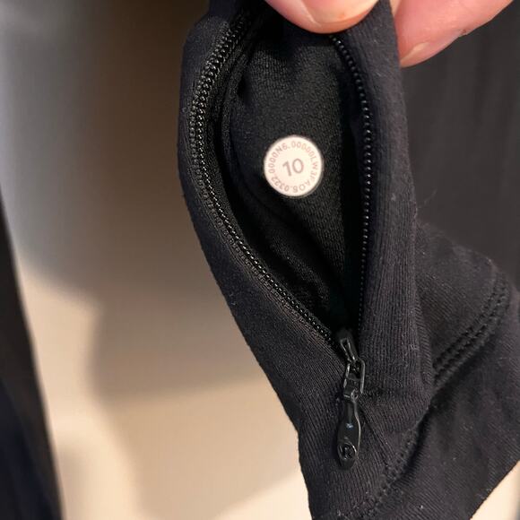 Lululemon Top Its Rulu Run Cropped Half-Zip Long Sleeve Black Size 10 - Medium - Picture 6 of 6